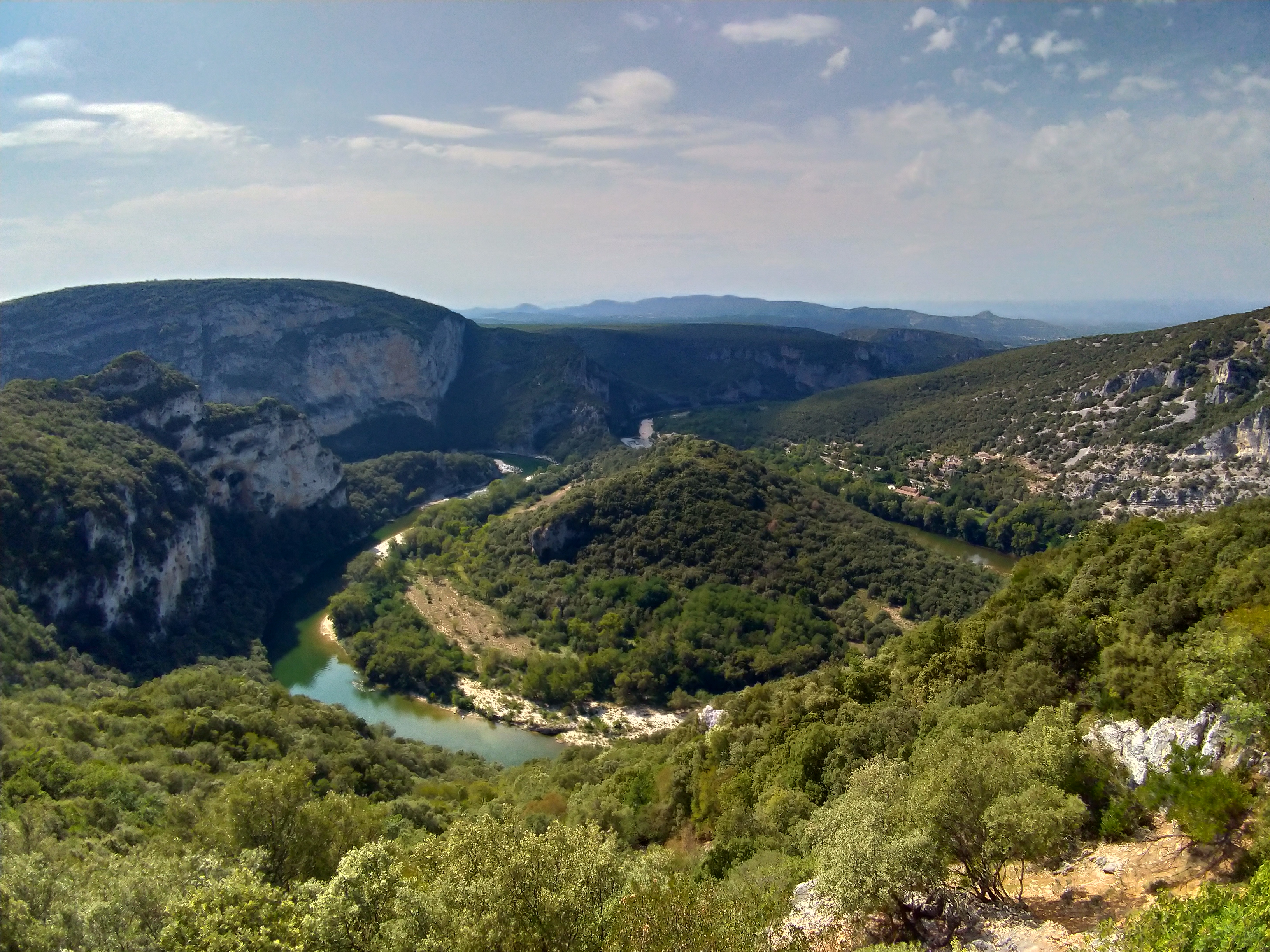 Photo n° 4 de l'avis de Benjamin.e fait le 11/06/2019 à 06:52