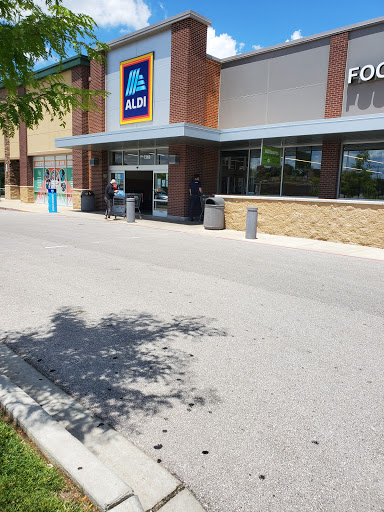 Supermarket «ALDI», reviews and photos, 7369 Watson Rd, Shrewsbury, MO 63119, USA