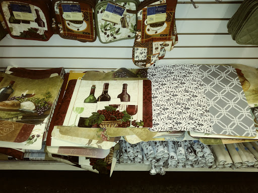 Dollar Store «Dollar Tree», reviews and photos, 257 Market Pl Blvd, Cartersville, GA 30121, USA