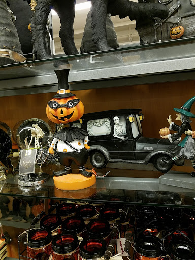 Department Store «T.J. Maxx», reviews and photos, 502 86th St, Brooklyn, NY 11209, USA