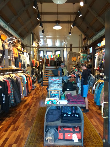 Sporting Goods Store «Burton Flagship Store», reviews and photos, 1630 Haight St, San Francisco, CA 94117, USA