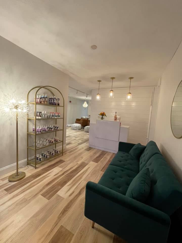 Mindset Beauty Lounge 02809