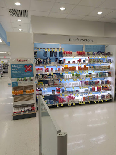 Drug Store «Walgreens», reviews and photos, 1517 Mt Vernon Ave, Alexandria, VA 22301, USA