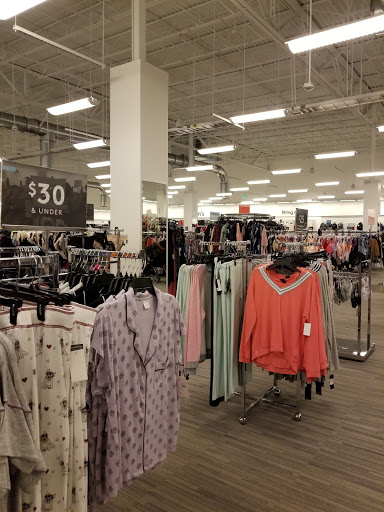 Department Store «Nordstrom Rack Woodland Plaza», reviews and photos, 8722 E 71st St, Tulsa, OK 74133, USA