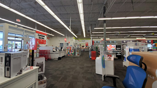 Office Supply Store «Staples», reviews and photos, 8245 E 96th St, Indianapolis, IN 46256, USA