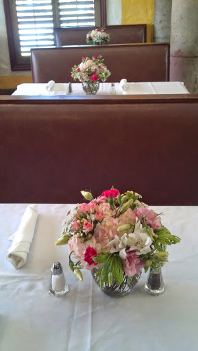 Florist «The Flower Company», reviews and photos, 9921 Maple St, Bellflower, CA 90706, USA