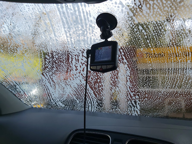 Comments and reviews of Abbey Road Hand Car Wash