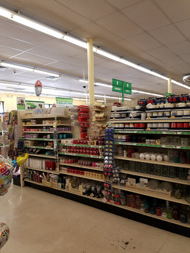 Dollar Store «Dollar Tree», reviews and photos, 229 Tippin Dr, Thurmont, MD 21788, USA
