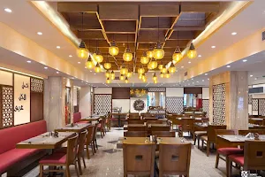 fayrouz restaurant image