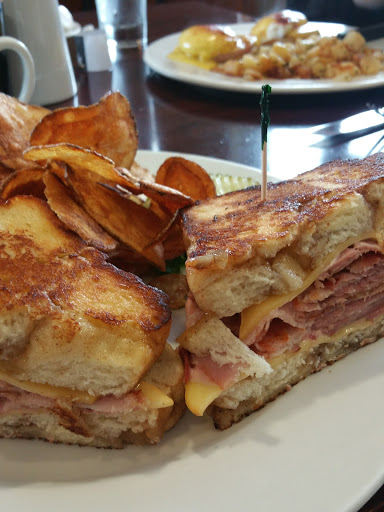 Breakfast Restaurant «Brunch Cafe», reviews and photos, 414 State Rte 31, McHenry, IL 60050, USA