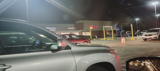 Grocery Store «Giant Food», reviews and photos, 10400 Old Georgetown Rd, Bethesda, MD 20814, USA