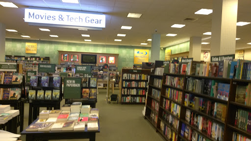 Book Store «Barnes & Noble», reviews and photos, 4000 Jericho Turnpike, East Northport, NY 11731, USA