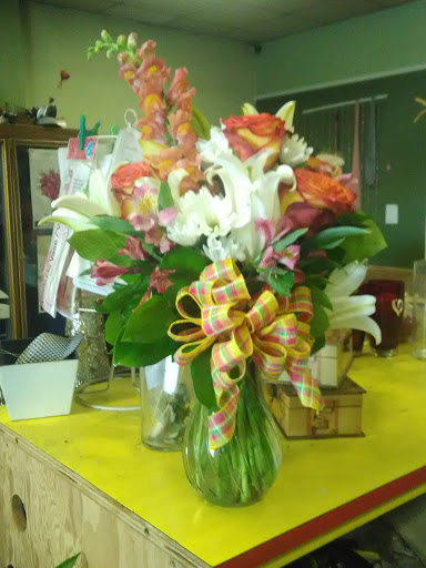 Florist «Bella Blooms Florist», reviews and photos, 6521 AL-69, Tuscaloosa, AL 35405, USA