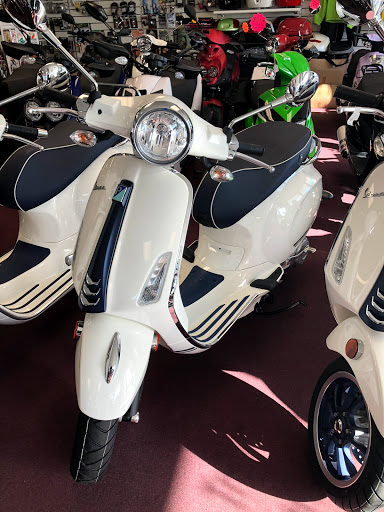 Motorcycle Dealer «Tropic Powersports», reviews and photos, 3462 Fowler St, Fort Myers, FL 33901, USA