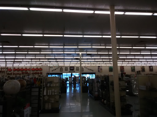 Craft Store «Hobby Lobby», reviews and photos, 1658 Town Square South West, Cullman, AL 35057, USA