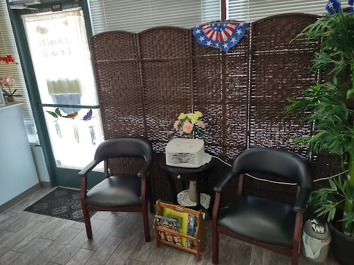 Shopping Mall «Promenade Shopping Center», reviews and photos, 7485 Rush River Dr, Sacramento, CA 95831, USA