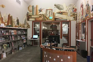 Belvedere Tiburon Library image