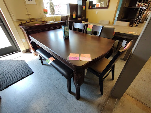 Furniture Store «Encore Home Furnishings», reviews and photos, 2730 NE Bunn Rd, McMinnville, OR 97128, USA