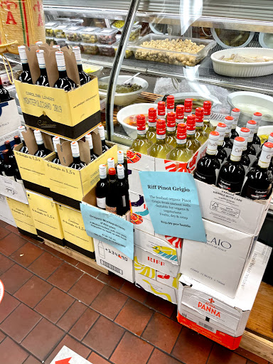 Italian Grocery Store «Frigo Gourmet Foods», reviews and photos, 90 William St, Springfield, MA 01105, USA