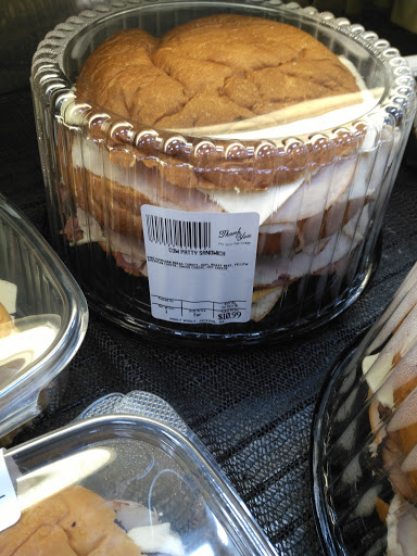 Grocery Store «Piggly Wiggly», reviews and photos, 1010 E 3rd St, Jackson, GA 30233, USA