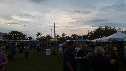 Community Center «Jaco Pastorius Park Community Center», reviews and photos, 1098 NE 40th Ct, Oakland Park, FL 33334, USA