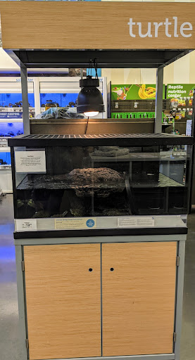 Pet Supply Store «Petco Animal Supplies», reviews and photos, 12444 NW 10th St #301, Yukon, OK 73099, USA