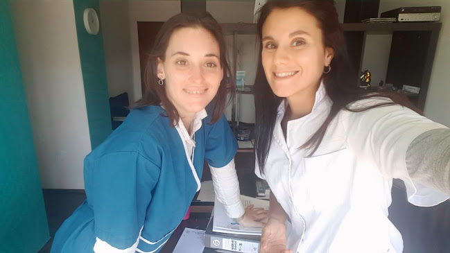 Opiniones de Clinica Smile Uy en Montevideo - Médico