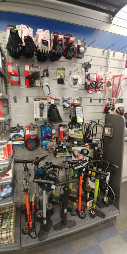 Sporting Goods Store «Big 5 Sporting Goods», reviews and photos, 4794 Manzanita Ave #1, Carmichael, CA 95608, USA