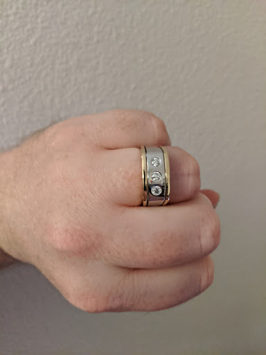 Jewelry Store «The Jewelry Exchange», reviews and photos, 15732 Tustin Village Way, Tustin, CA 92780, USA