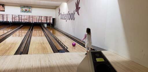 Bowling Alley «Turkeyfoot Lanes», reviews and photos, 3911 S Main St, Akron, OH 44319, USA