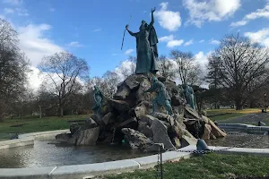 Moses Statue - King Memorial Fountain image