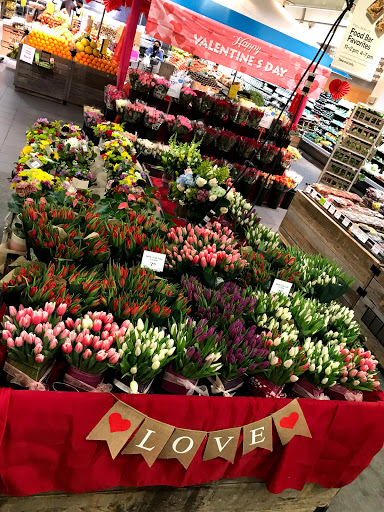 Grocery Store «Whole Foods Market», reviews and photos, 5269 River Rd, Bethesda, MD 20816, USA