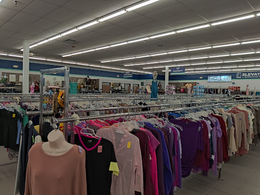 Thrift Store «Lake Hallie Goodwill Retail Store & Training Center», reviews and photos, 2759 S Prairie View Rd, Chippewa Falls, WI 54729, USA