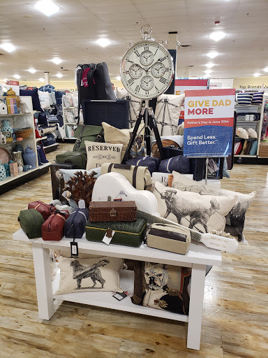 Department Store «HomeGoods», reviews and photos, 1109 Brook Forest Ave, Shorewood, IL 60431, USA