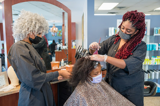 Beauty Salon «VIP Hair & Nail Salon», reviews and photos, 1154 Hennepin Ave, Minneapolis, MN 55403, USA