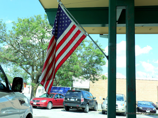 Auto Repair Shop «Dempster Auto Service», reviews and photos, 6147 Dempster St, Morton Grove, IL 60053, USA