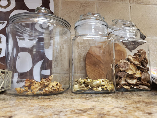 Gift Shop «The Mushroom Cap», reviews and photos, 114 W State St, Kennett Square, PA 19348, USA