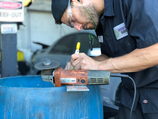 Auto Repair Shop «Green Drop Garage», reviews and photos, 1417 SE 9th Ave, Portland, OR 97214, USA