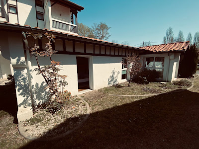 France à Castelnau-de-Lévis