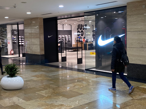 Nike Store Afimall