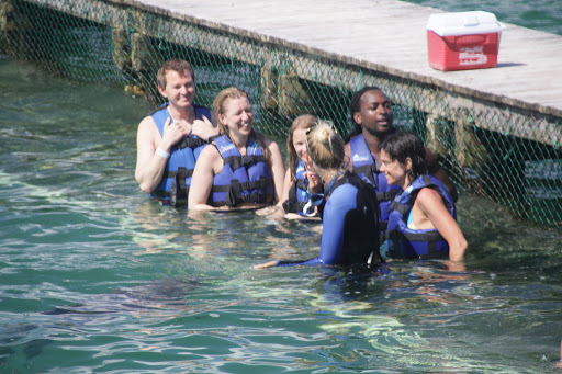 Clases natacion niños Punta Cana