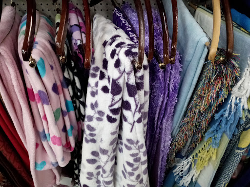 Thrift Store «Goodwill Bremerton», reviews and photos, 4209 Wheaton Way, Bremerton, WA 98310, USA