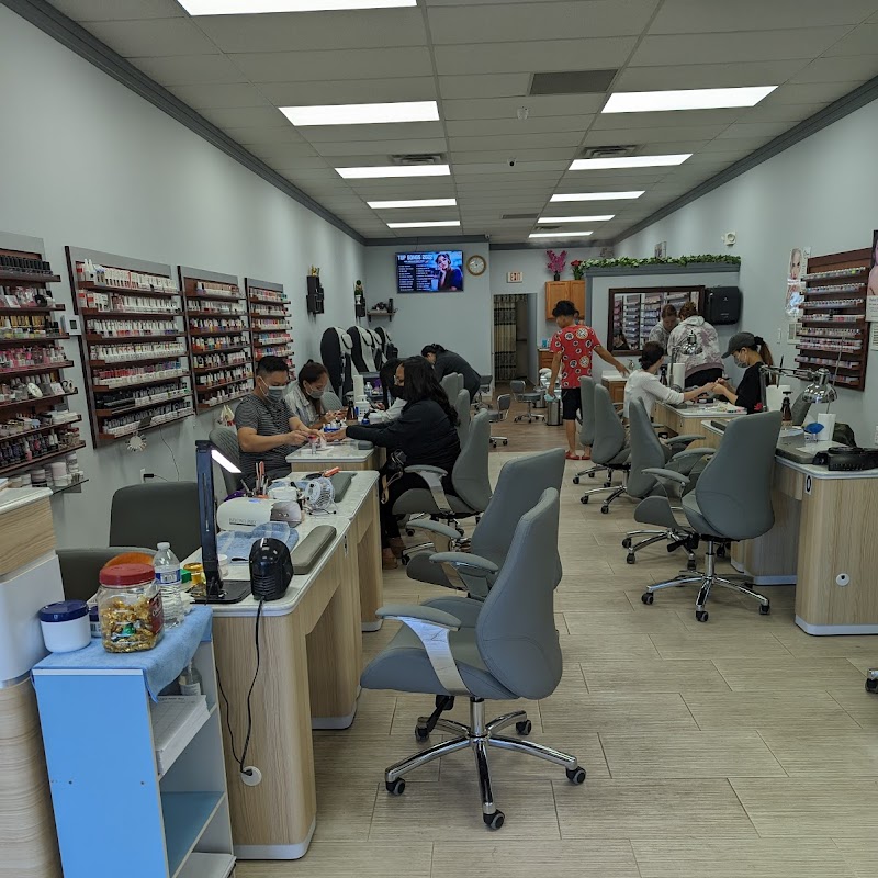 T & Q Nail Salon