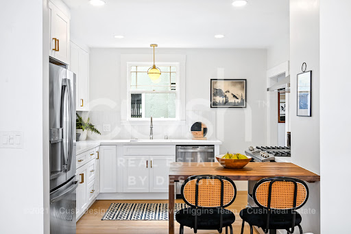 Cush Real Estate image