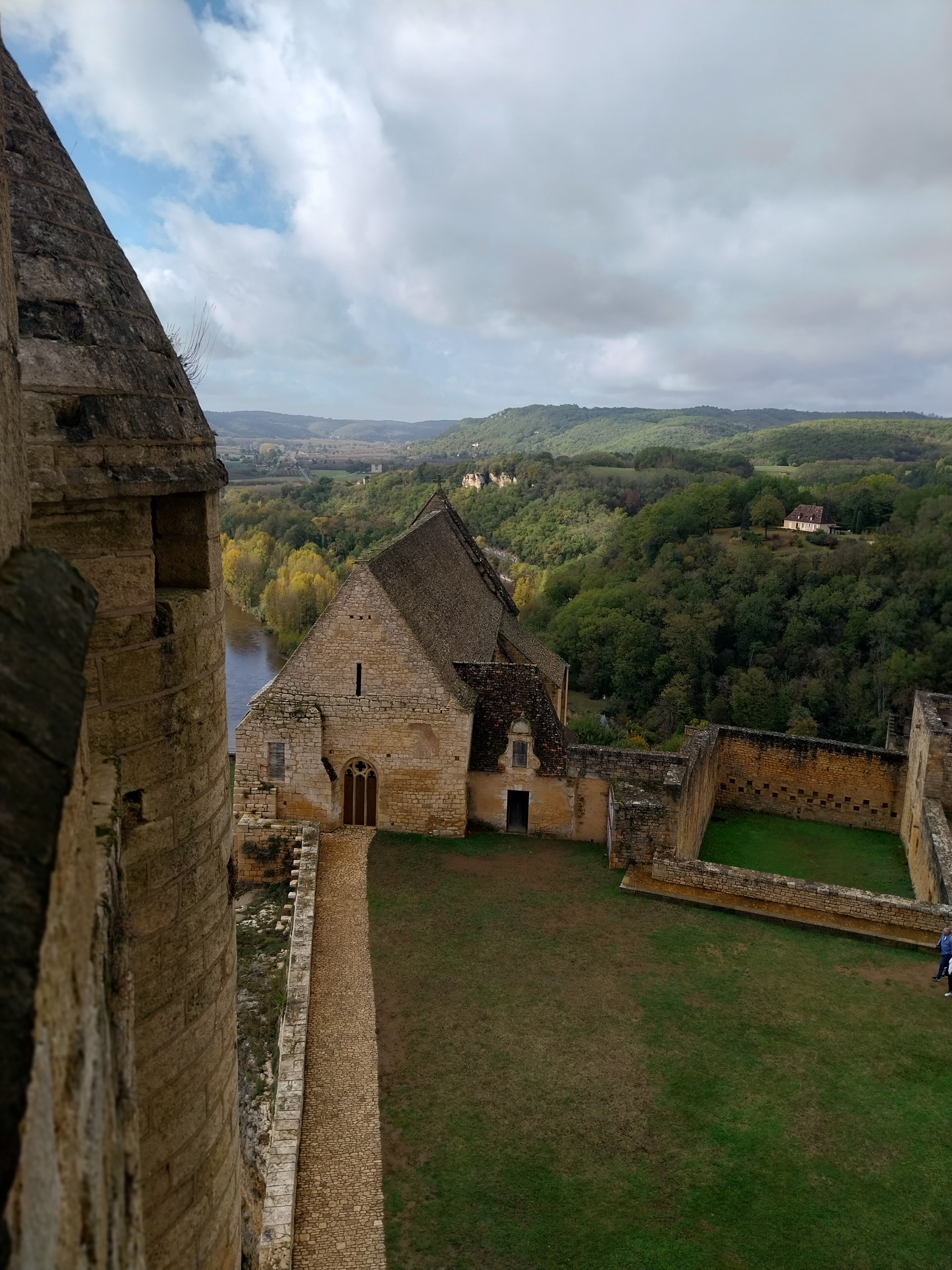 Photo n° 20 de l'avis de Hakim. fait le 31/10/2023 à 14:25