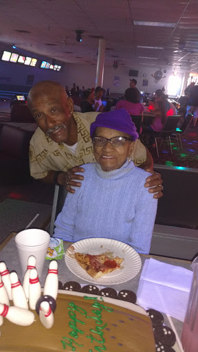 Bowling Alley «Lucky Strike Bowl», reviews and photos, 4015 E Speedway Blvd, Tucson, AZ 85712, USA