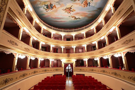 Teatro Comunale di Atri Piazza Duomo, 64032 Atri TE, Italia