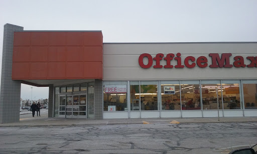 Office Supply Store «OfficeMax», reviews and photos, 6520 Centers Dr, Holland, OH 43528, USA