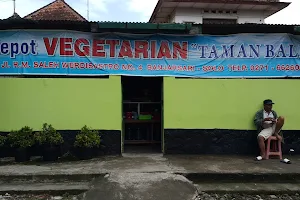 Taman Bali Vegetarian Restaurant image
