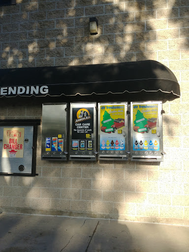 Car Wash «Spot Free Car Wash», reviews and photos, 1274 W San Bernardino Rd, Covina, CA 91722, USA